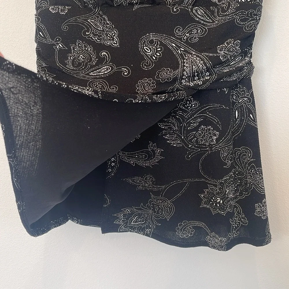 Dressbarn Womens Black Sleeveless Tank Top Blouse Glitzy Shimmery Size L - Picture 4 of 9